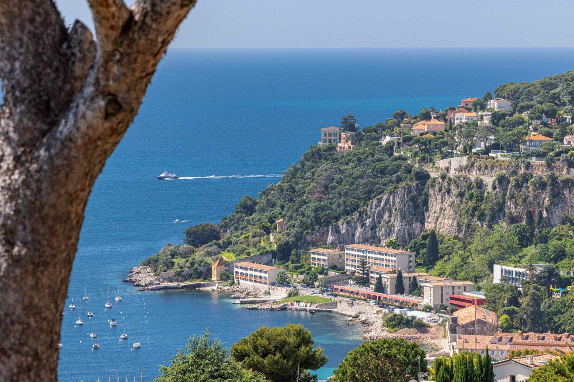 Extraordinary Sea View - 1 Bdr With Ac Lejlighed Villefranche-sur-Mer Eksteriør billede