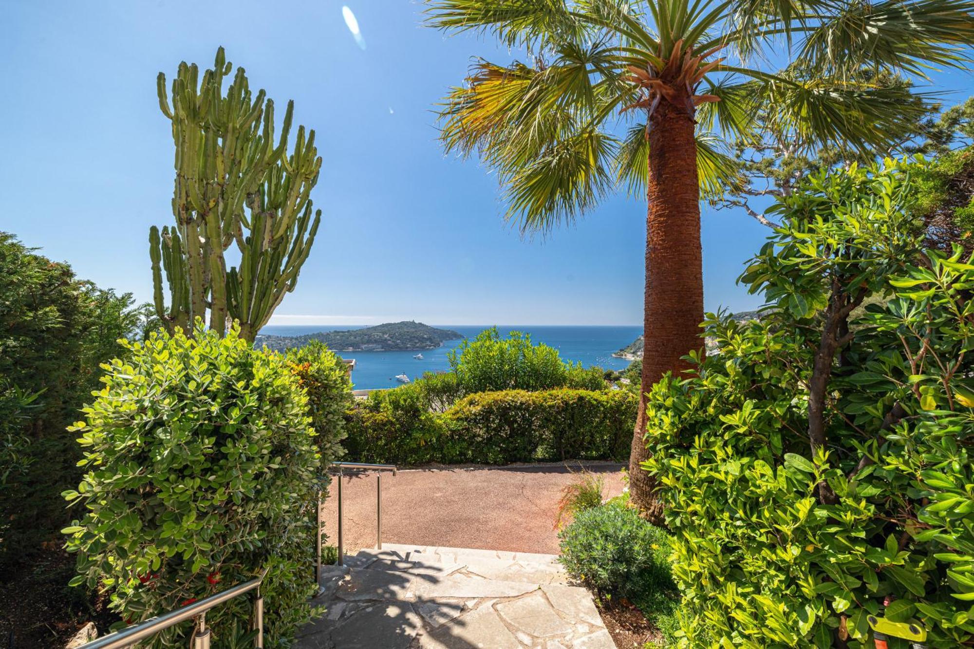 Extraordinary Sea View - 1 Bdr With Ac Lejlighed Villefranche-sur-Mer Eksteriør billede